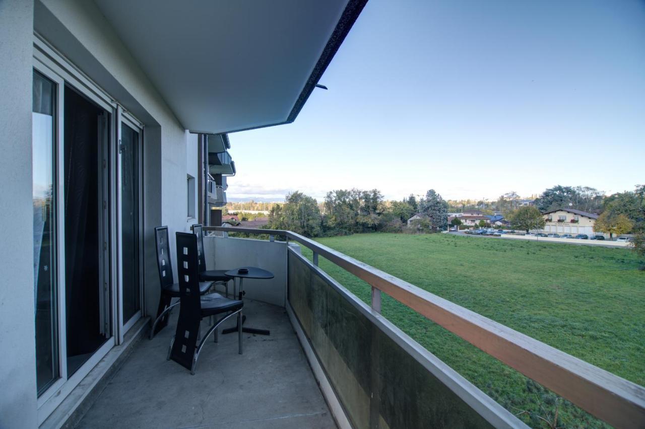 Design Apartment Near Geneva Etrembieres Экстерьер фото